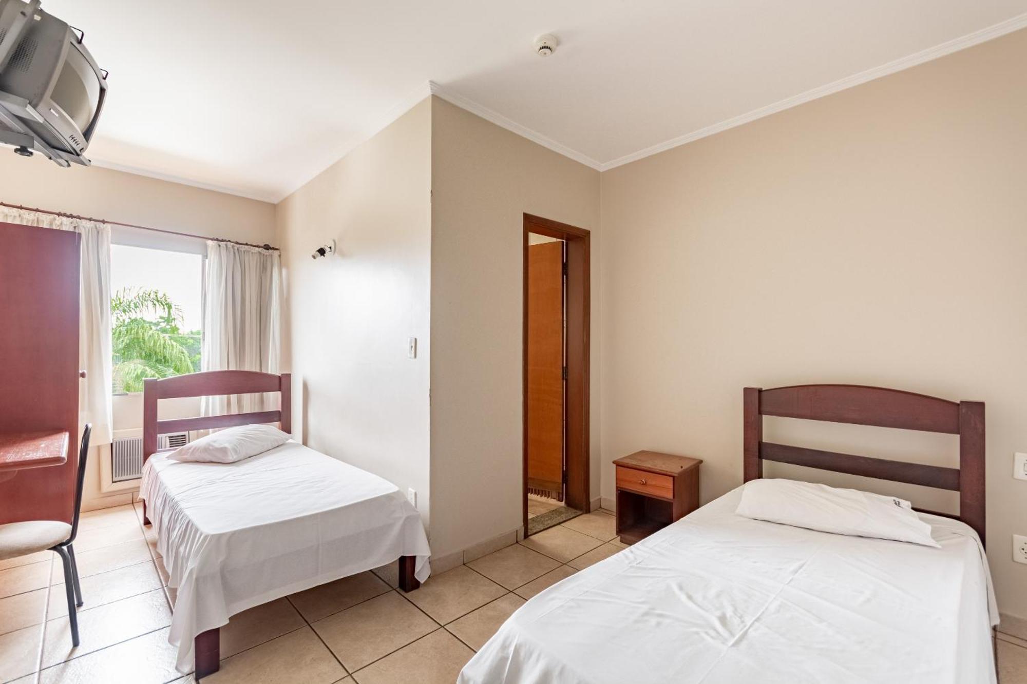 Oyo Hotel Vila Rica, Ribeirão Preto Kültér fotó